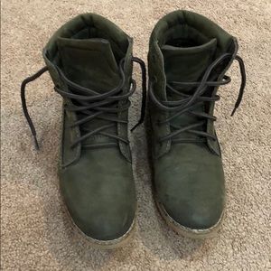 Dark forest green Steve Madden  combat boots